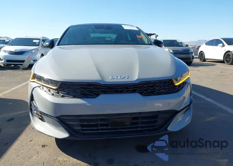 2022 Kia K5 Gt-Line z USA, uszkodzony, nr VIN 5XXG64J20NG131360